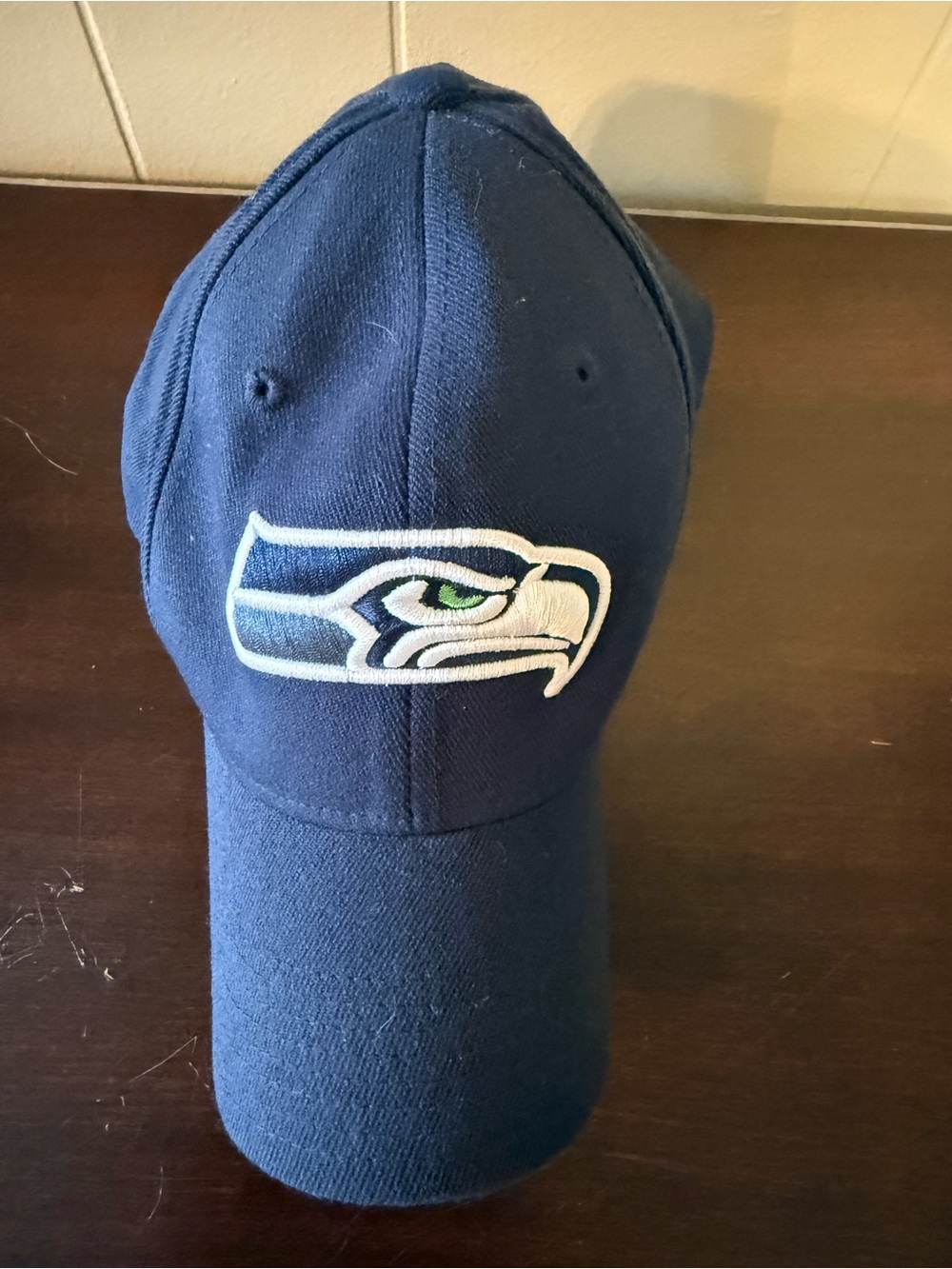Men’s NFL Seattle Seahawks Fitted Hat Size Medium/Large